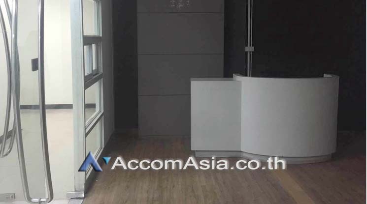  1  Office Space For Rent in Sukhumvit ,Bangkok BTS Ekkamai at SSP Tower I AA18623